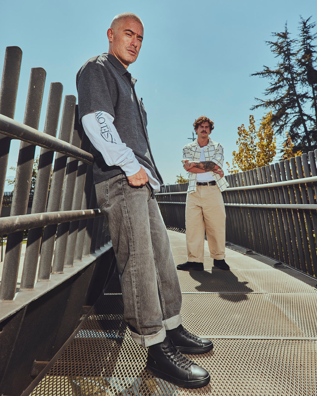 Zapatilla Mid Tiller Negra Hombre V2