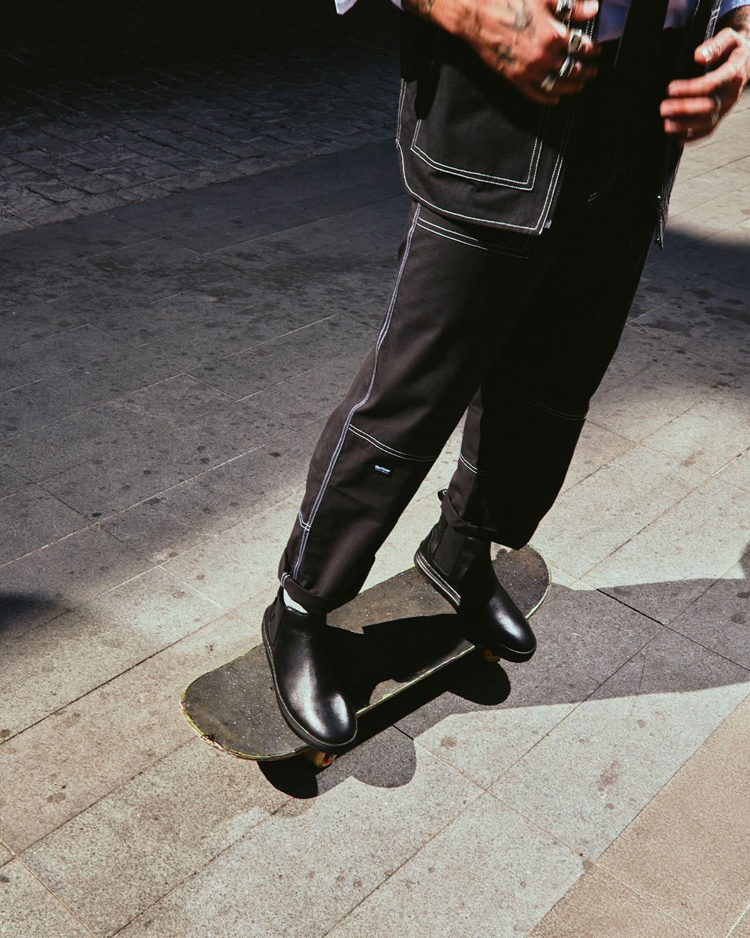 Zapatilla Mid Yoke Negra Hombre V2