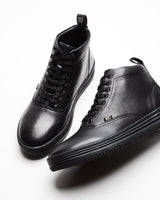 Zapatilla Mid Bracer Negra Hombre V2