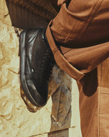 Zapatilla Mid Bracer Negra Hombre V2