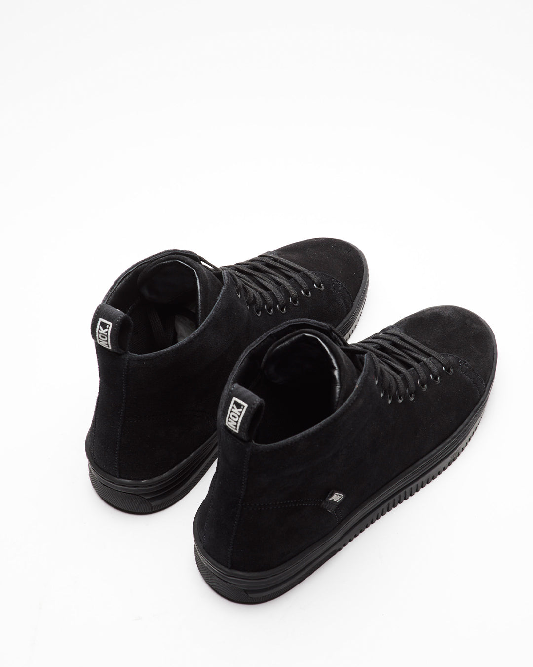 Zapatilla Mid Tiller Negra Suede Hombre V2