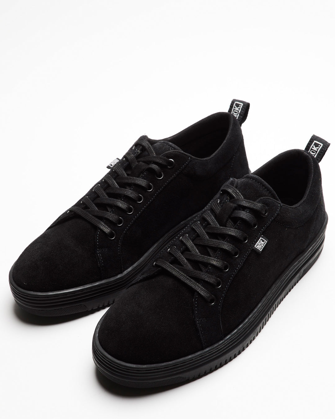 Zapatilla Tiller Negra Suede Hombre V2
